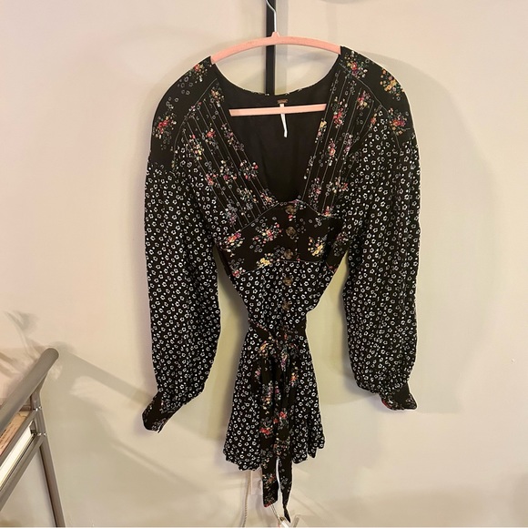 Free People Wonderland Ditsy Floral Tie Waist Dress, sz M - Picture 2 of 4